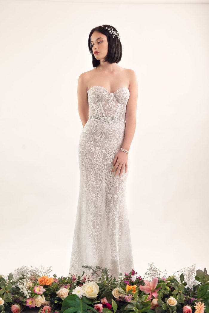 Vestido de Novia de encaje chantilly y corset lencero